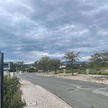 ヴィラ R&m With Pool And Jacuzzi Quelfes