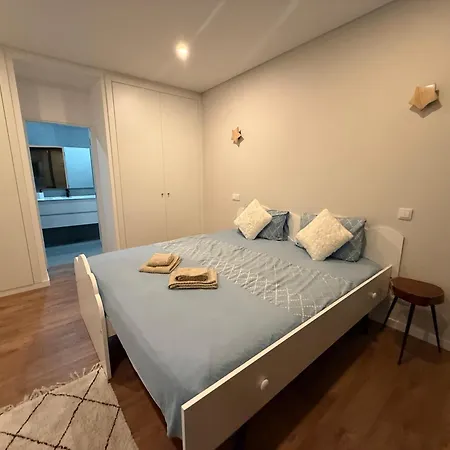 R&m With Pool And Jacuzzi * Quelfes