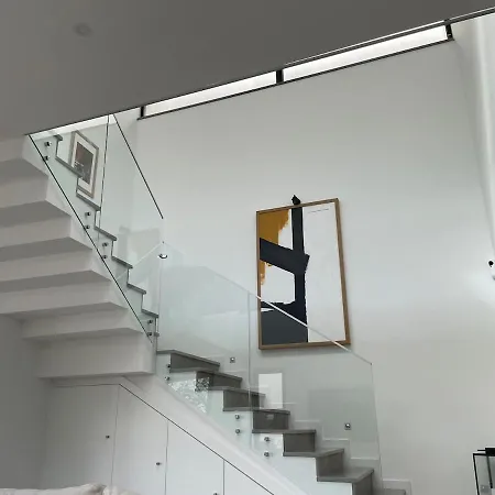 R&m With Pool And Jacuzzi * Quelfes